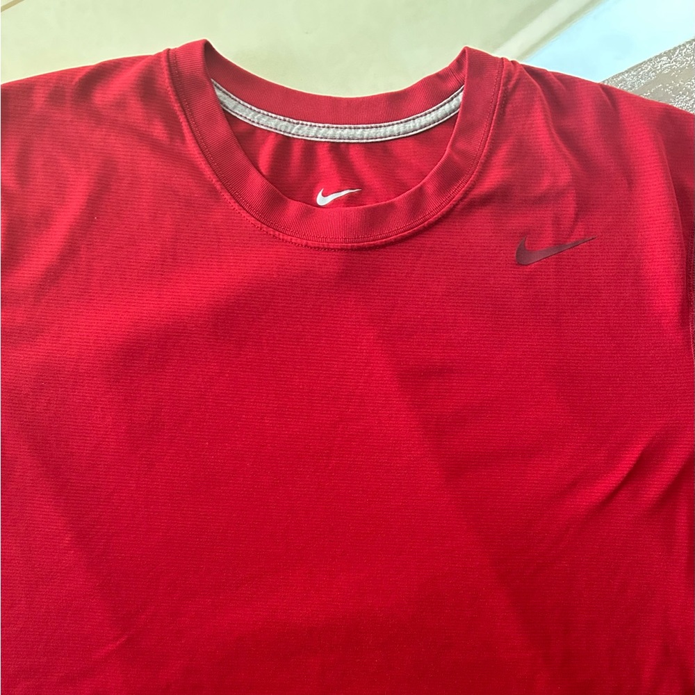 Nike Men’s Tshirt - Picture 9 of 16